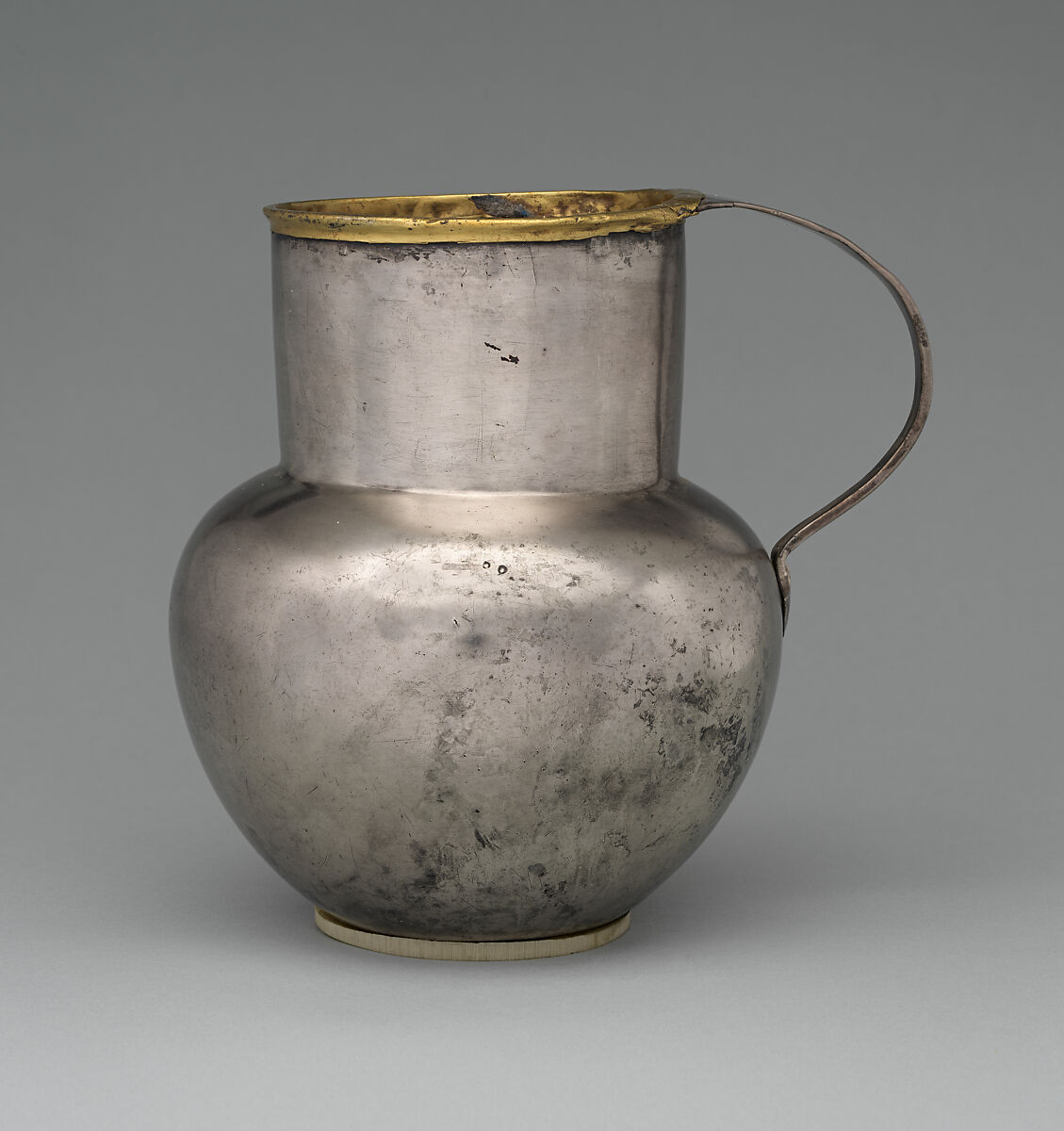 Silver jug with gold rim, Silver, gold rim