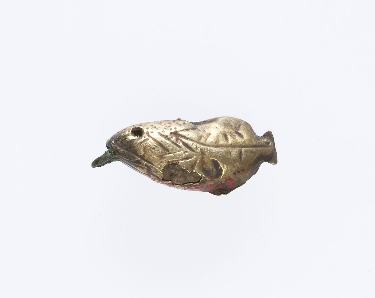Fish pendant, Gold