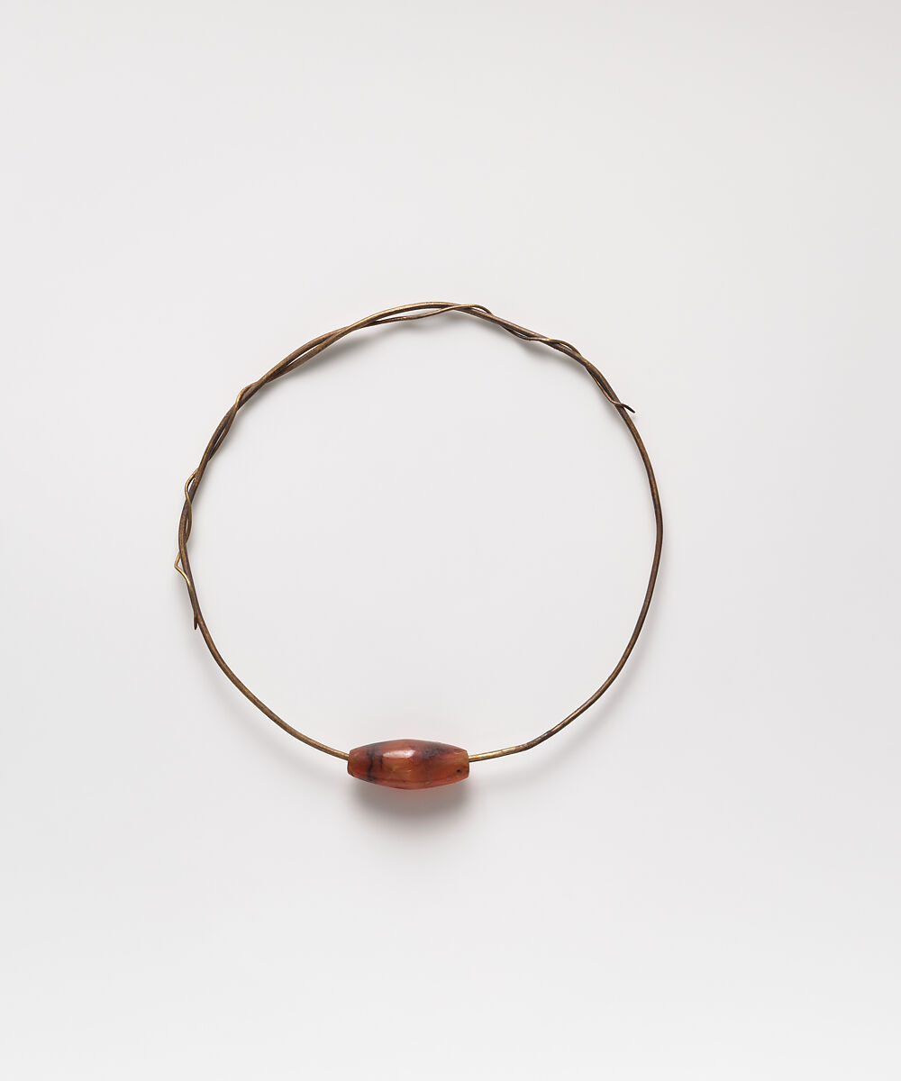 Sweret Bead on Wire, Carnelian, gold 