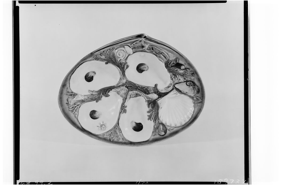 Oyster plate, Union Porcelain Works (American, 1863–1922), Porcelain, American