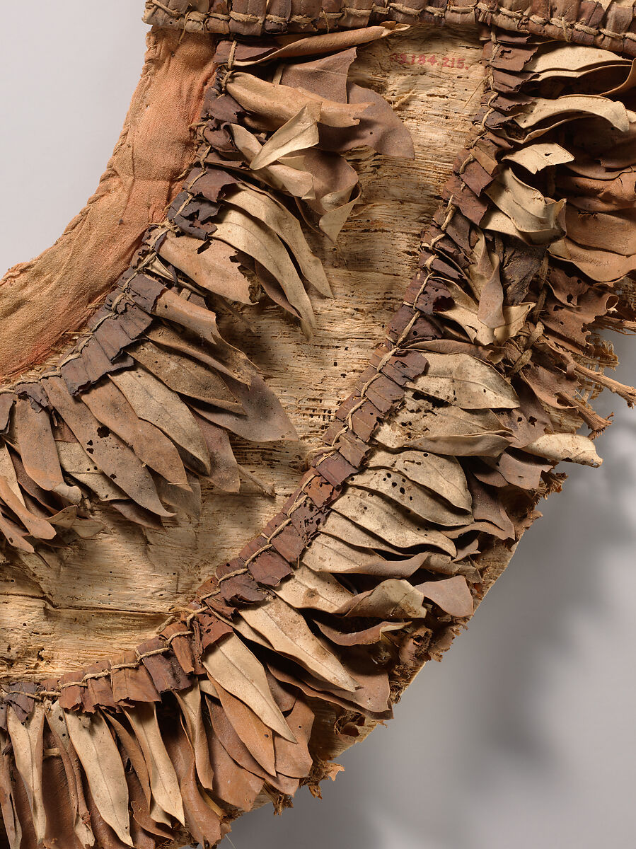 Floral collar from Tutankhamun's Embalming Cache, Papyrus, olive leaves, cornflowers, linen