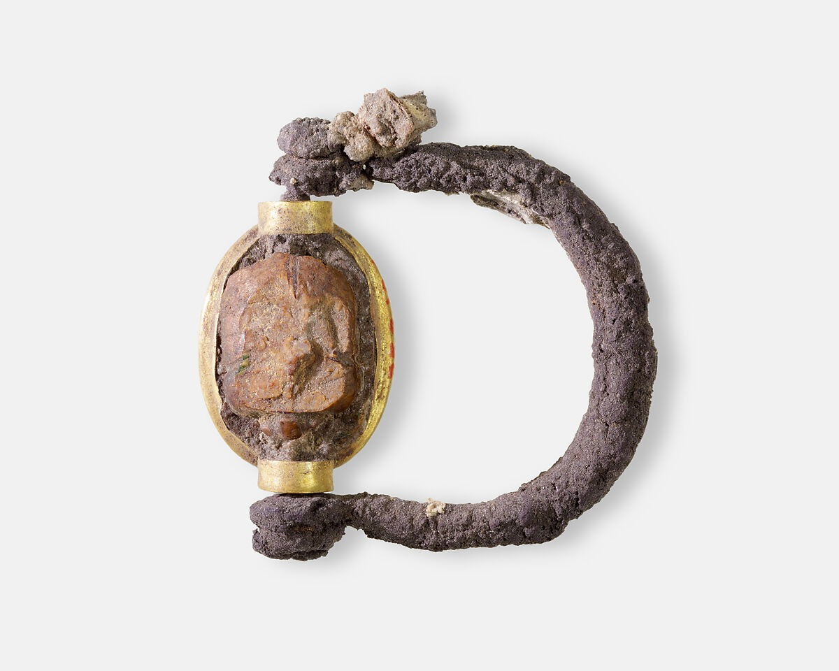 Scarab Ring of Neferkhawet, Silver, gold, glazed steatite 