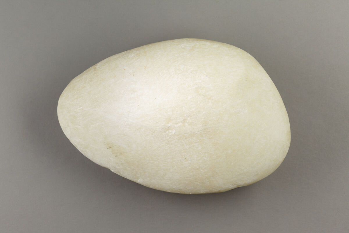 Clam-shell-shaped Hammer, Travertine (Egyptian alabaster) 