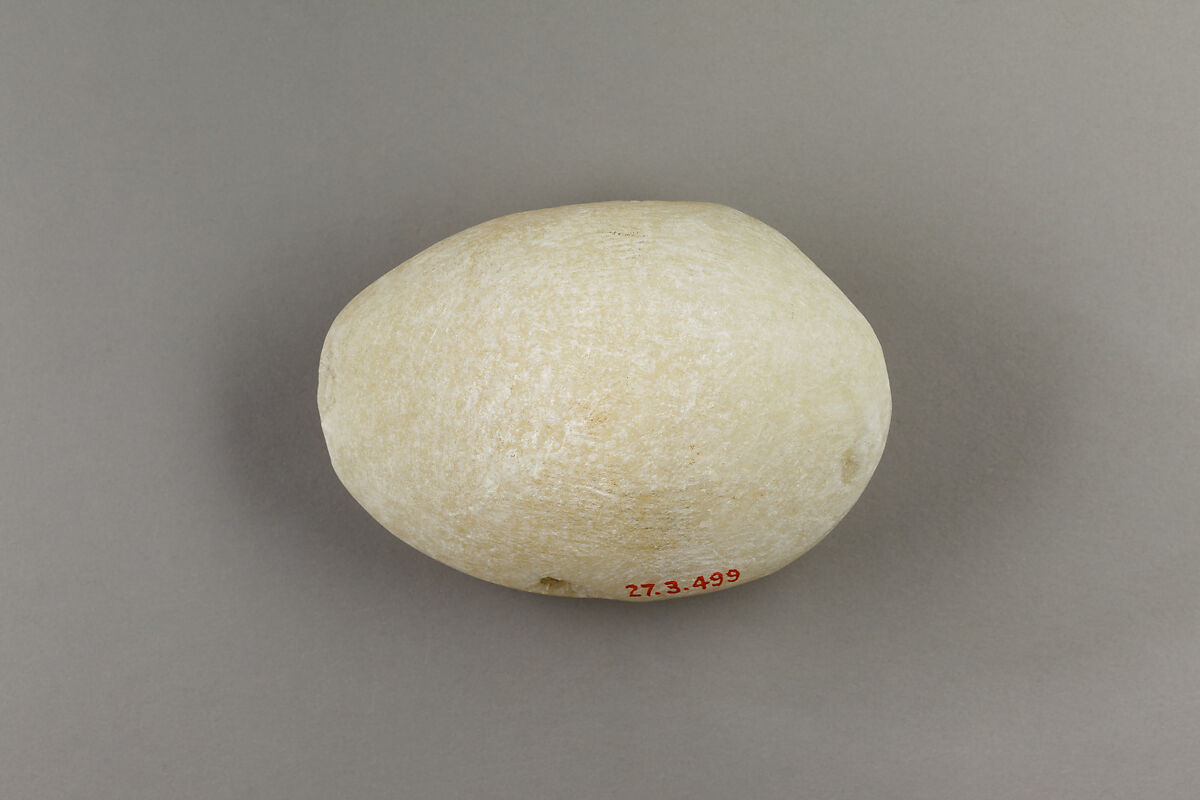 Clam-shell-shaped Hammer, Travertine (Egyptian alabaster)