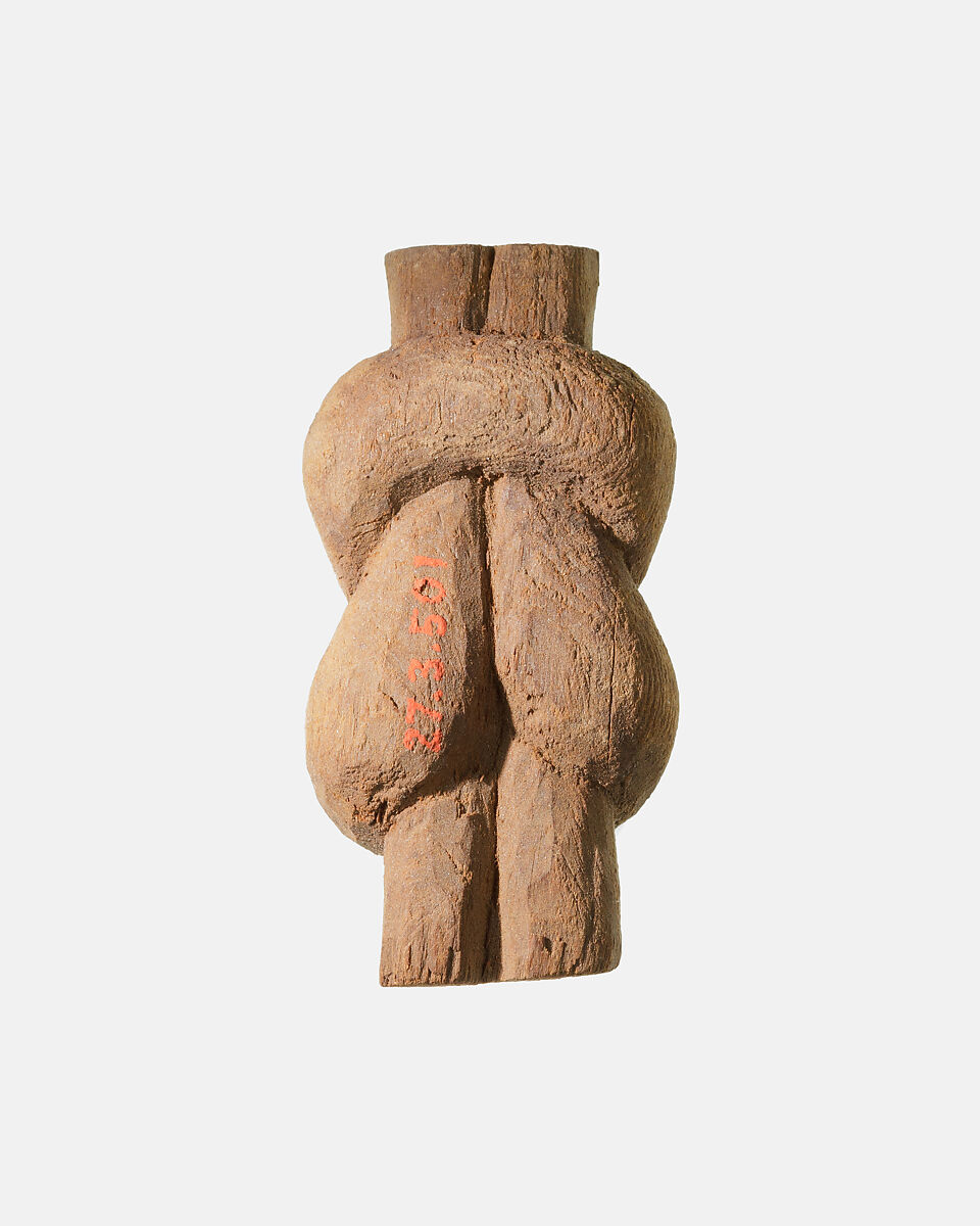Tjes-Knot Amulet, Wood (cedar)