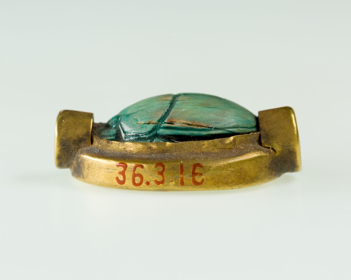 Scarab Set in a Ring Bezel, Gold, glazed steatite