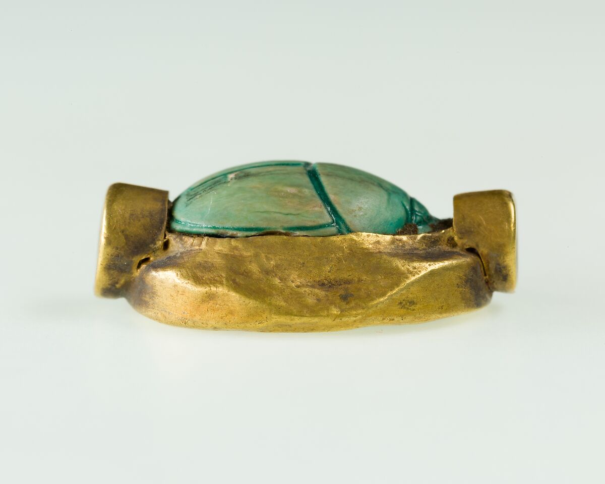 Scarab Set in a Ring Bezel, Gold, glazed steatite