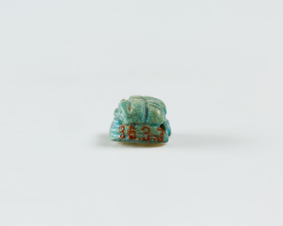 Double Scarab, Glazed steatite