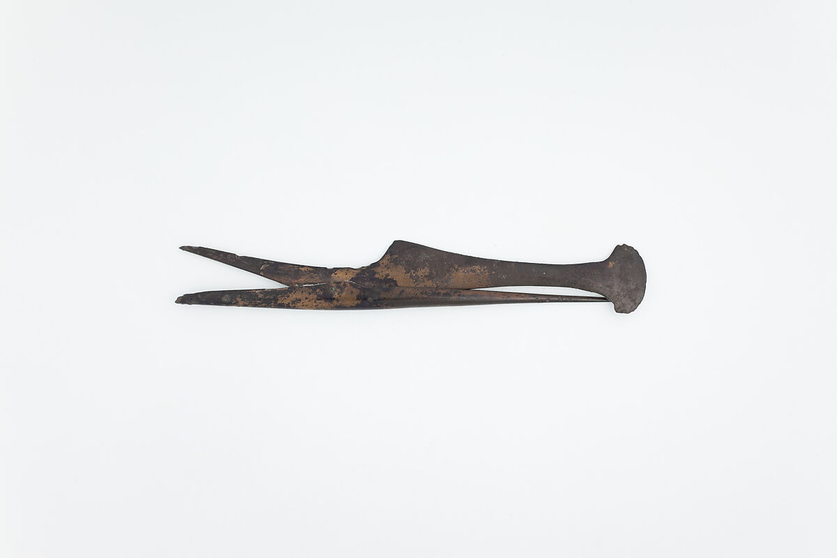 Tweezer-razor from the Burial of Amenemhat, Bronze or copper alloy
