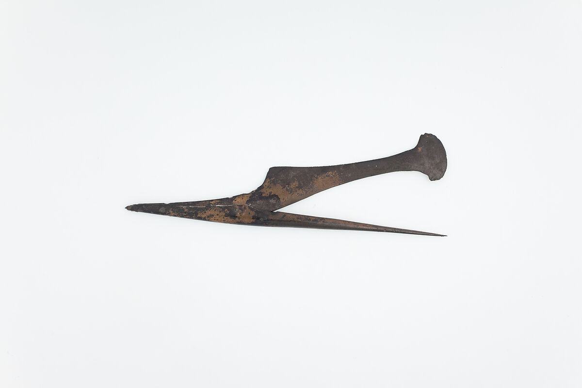 Tweezer-razor from the Burial of Amenemhat, Bronze or copper alloy 