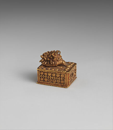Hedgehog on box pendant