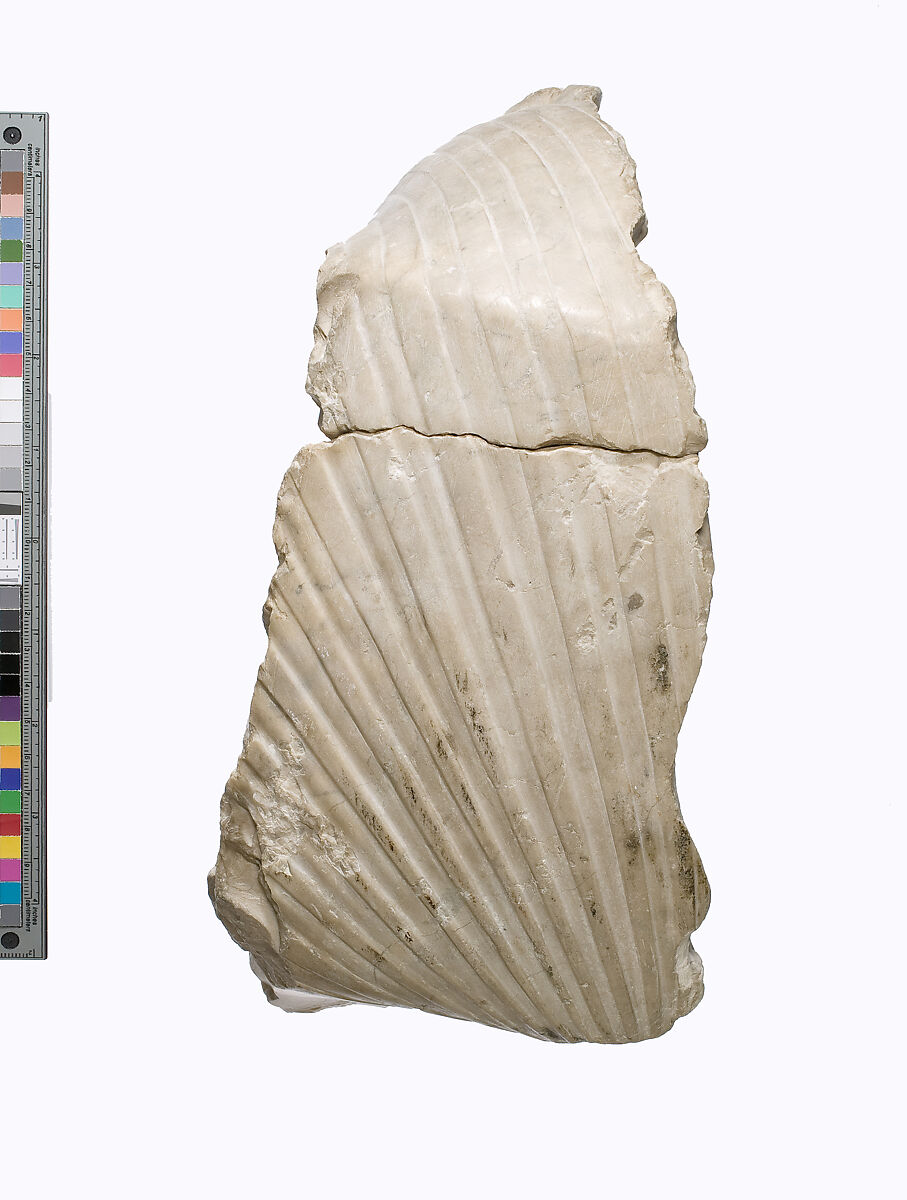 Head of Akhenaten, Indurated limestone, red paint