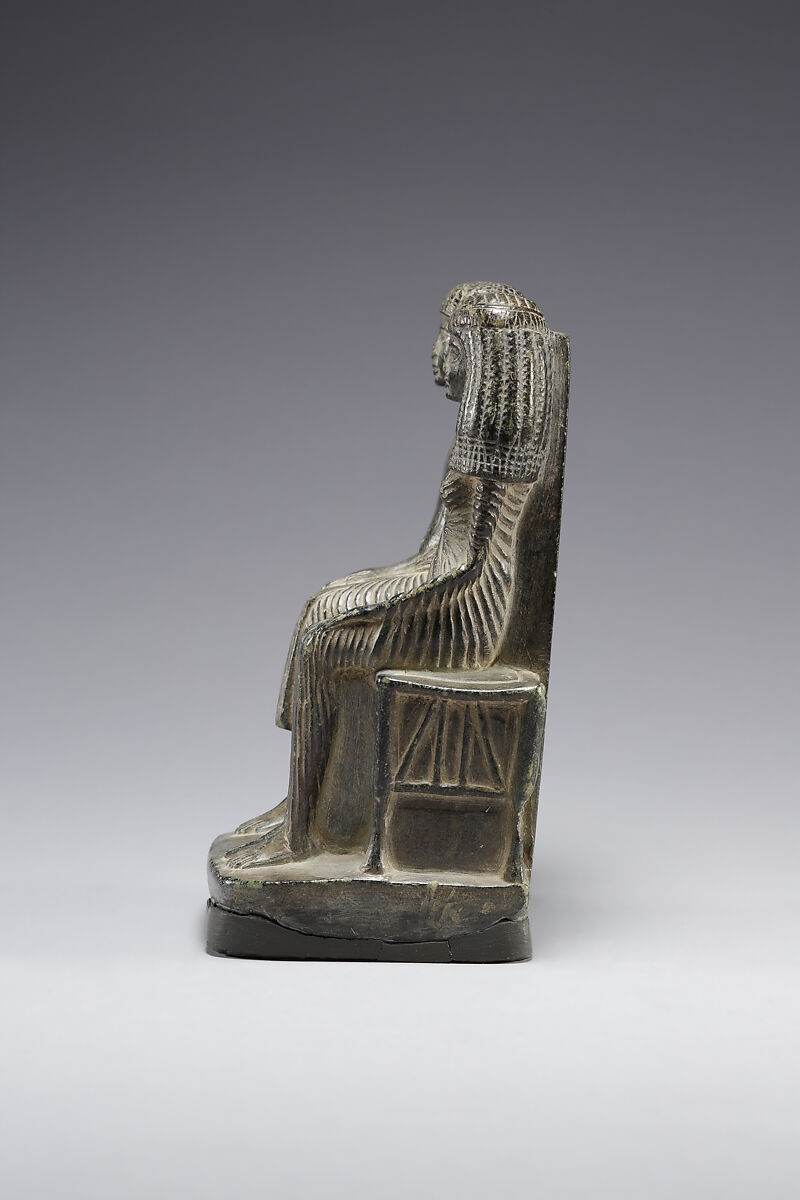 Seated Pair Statuette, Serpentinite