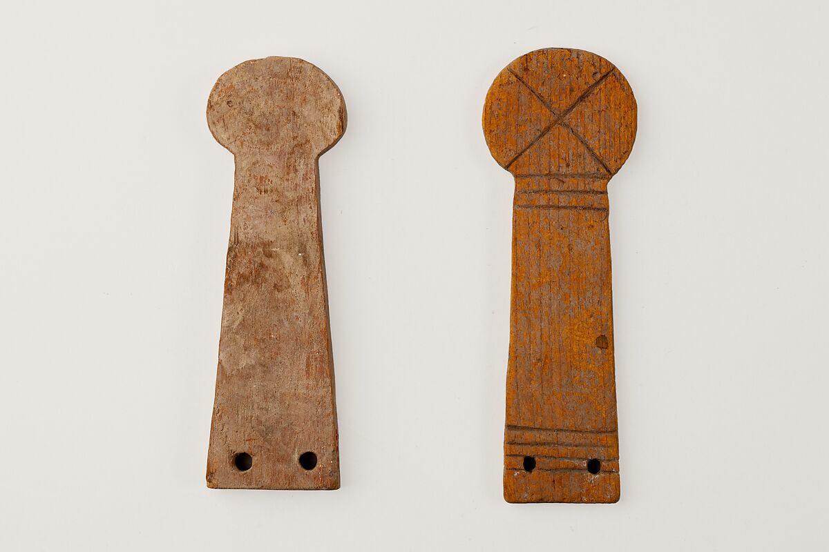 Votive menat fragment, Wood