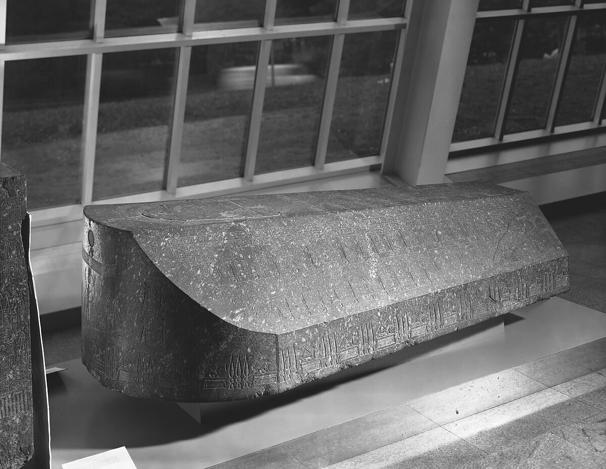 Sarcophagus of Wereshnefer, Granodiorite