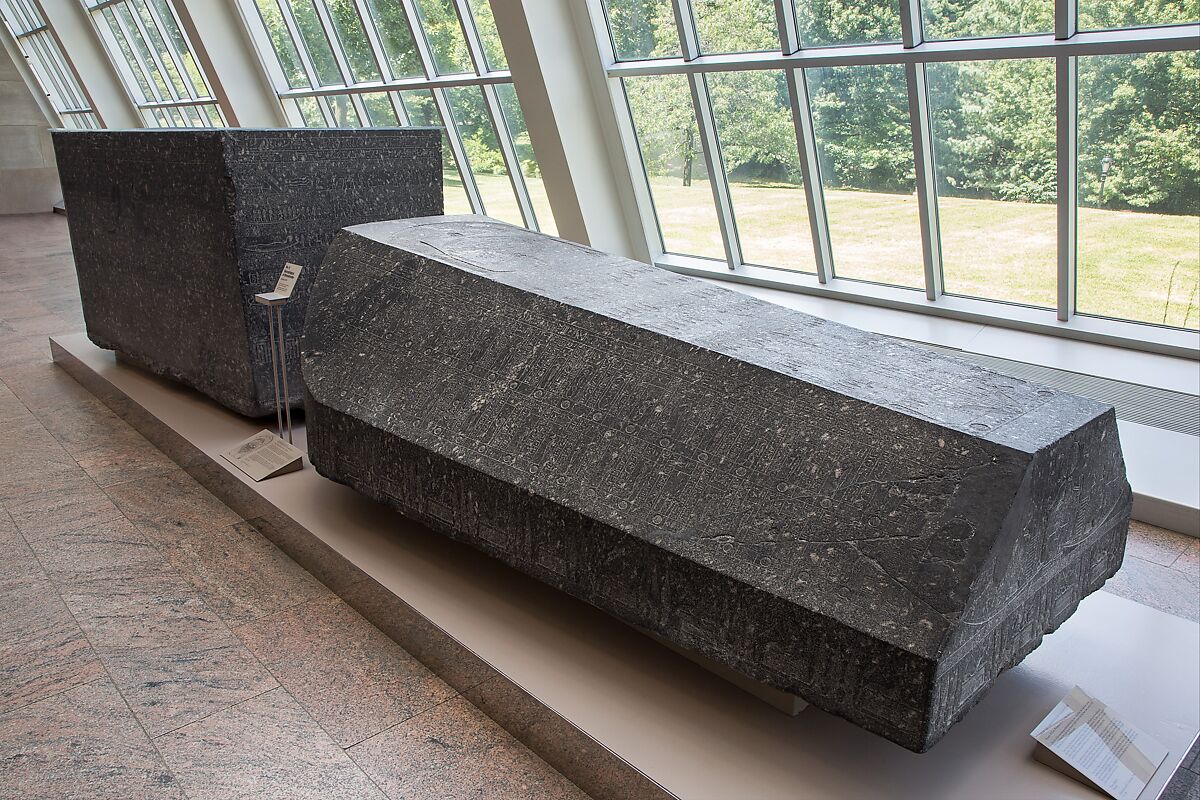 Sarcophagus of Wereshnefer, Granodiorite
