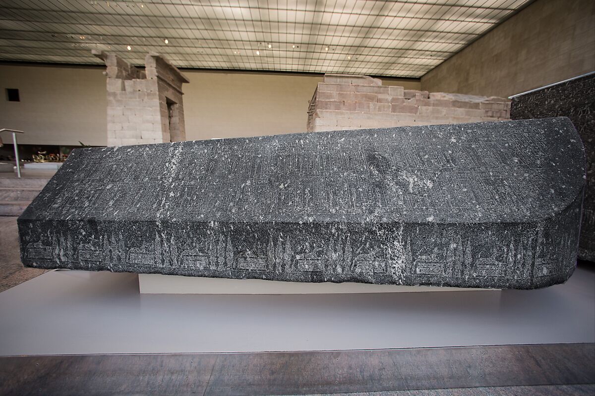 Sarcophagus of Wereshnefer, Granodiorite