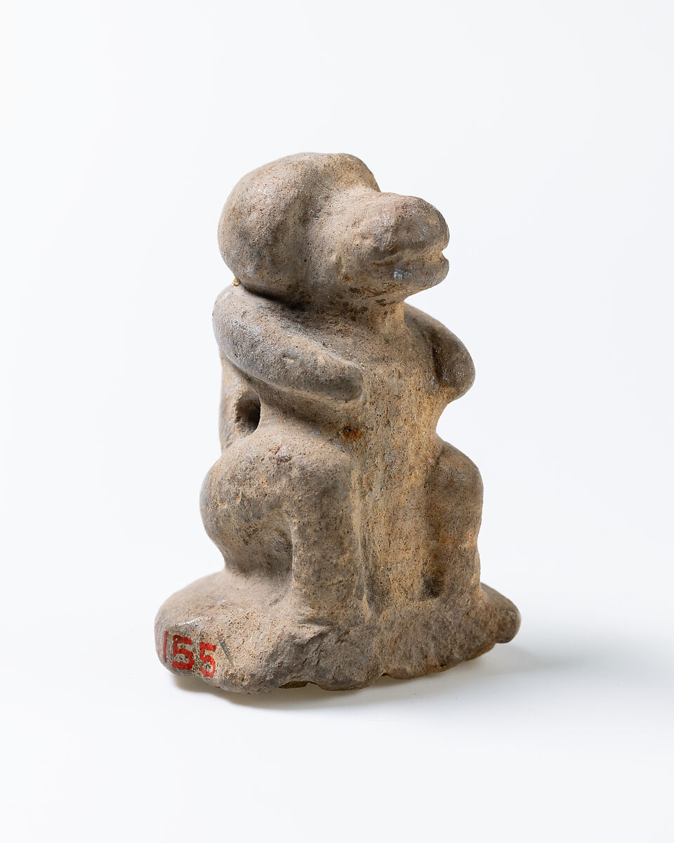 Design Amulet, Baboon Pierced Transversally on the Back, Device not understood, Limestone