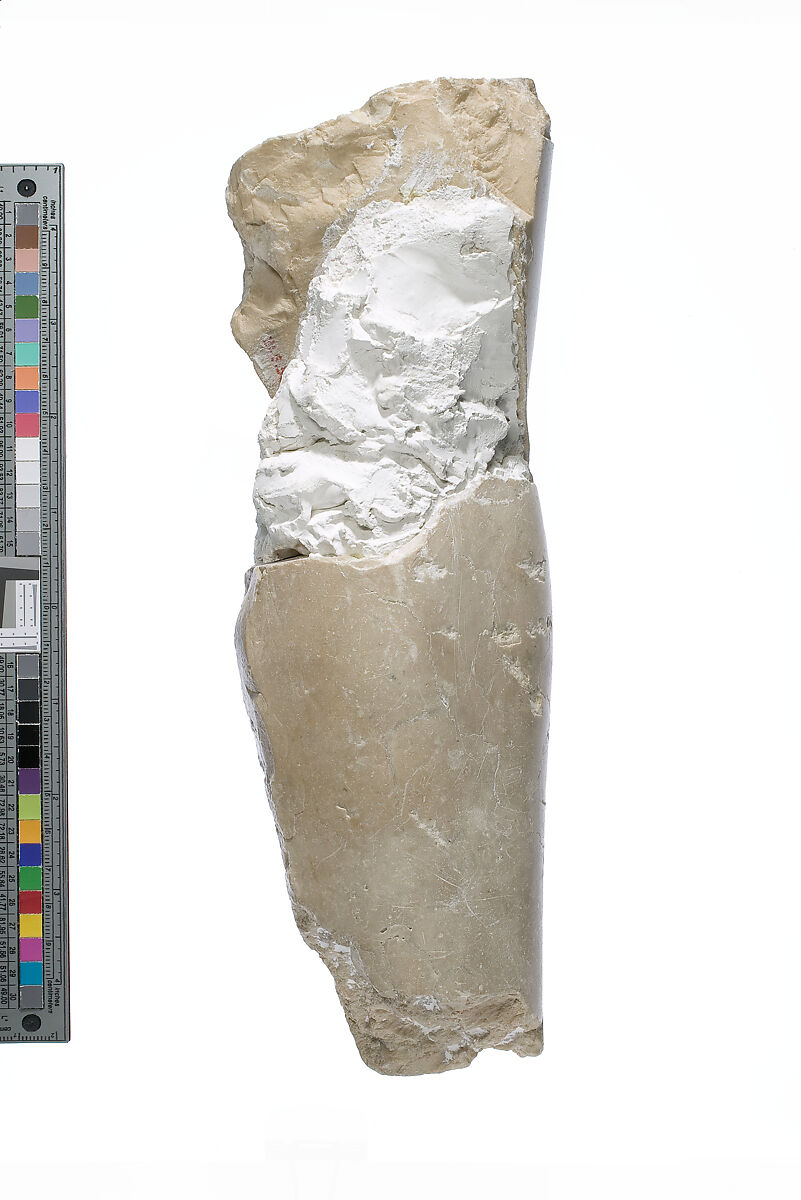 Left arm with Aten cartouche traces, Indurated limestone