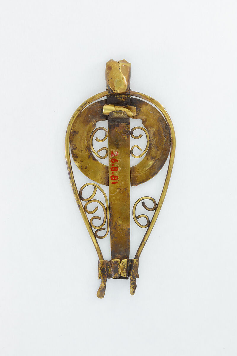 Pendant in the Shape of an Uraeus, Electrum