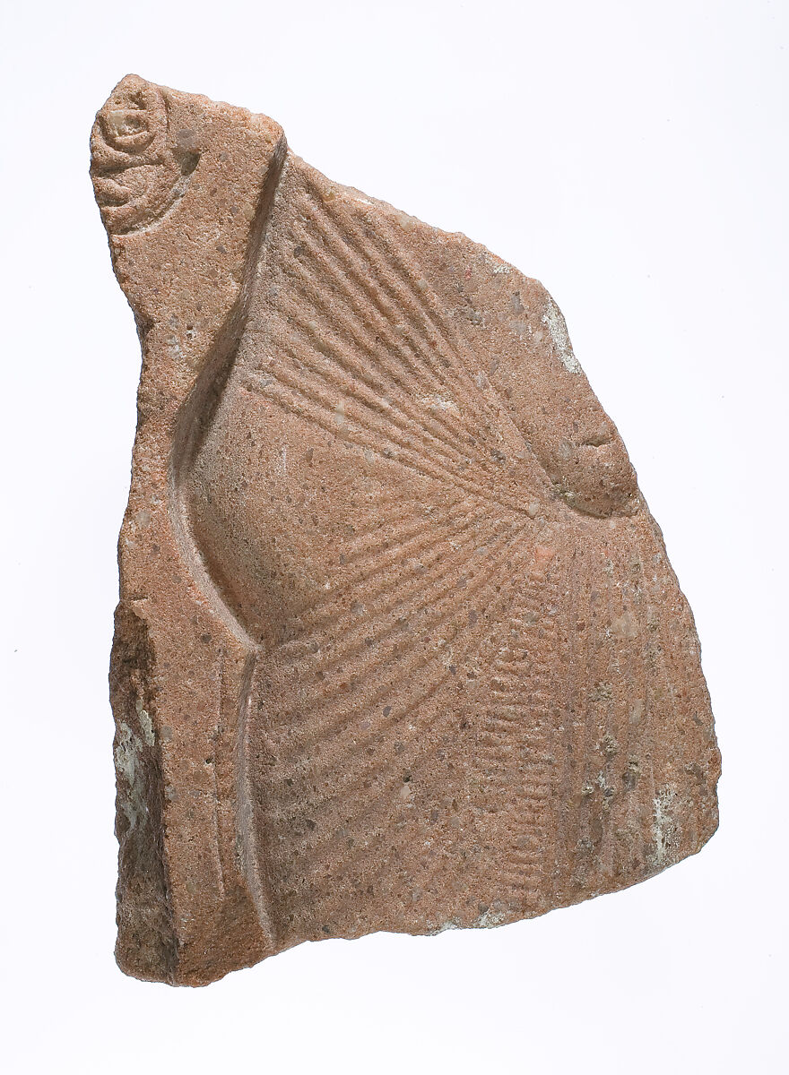 Torso of king with hand of queen offering behind, Pink quartzite