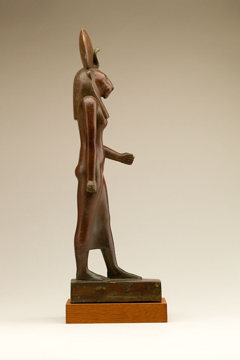 Statuette of Wadjet dedicated by Akanosh son of Pediamenopet, Cupreous metal