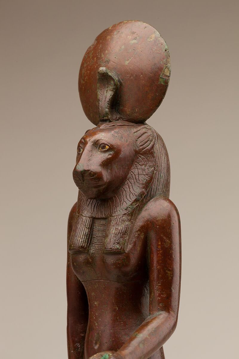 Statuette of Wadjet dedicated by Akanosh son of Pediamenopet, Cupreous metal