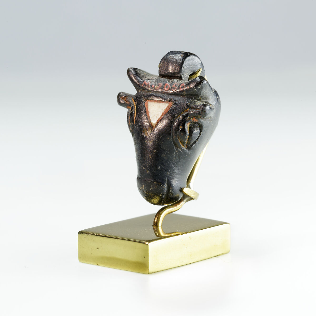 Amulet, Head of an Apis Bull, Serpentinite, ivory