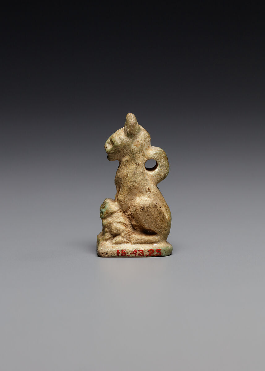 Amulet: Cat with 3 Kittens, Faience