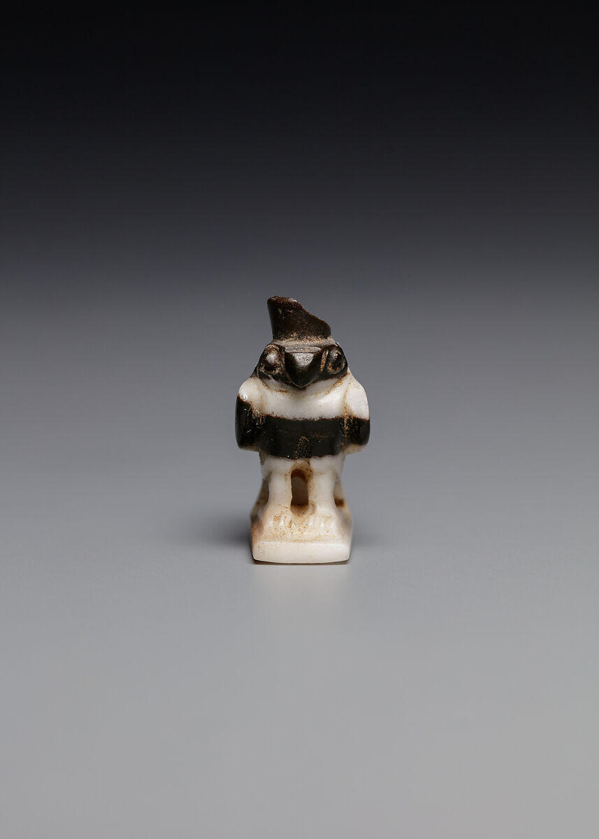 Amulet: Horus falcon, Agate