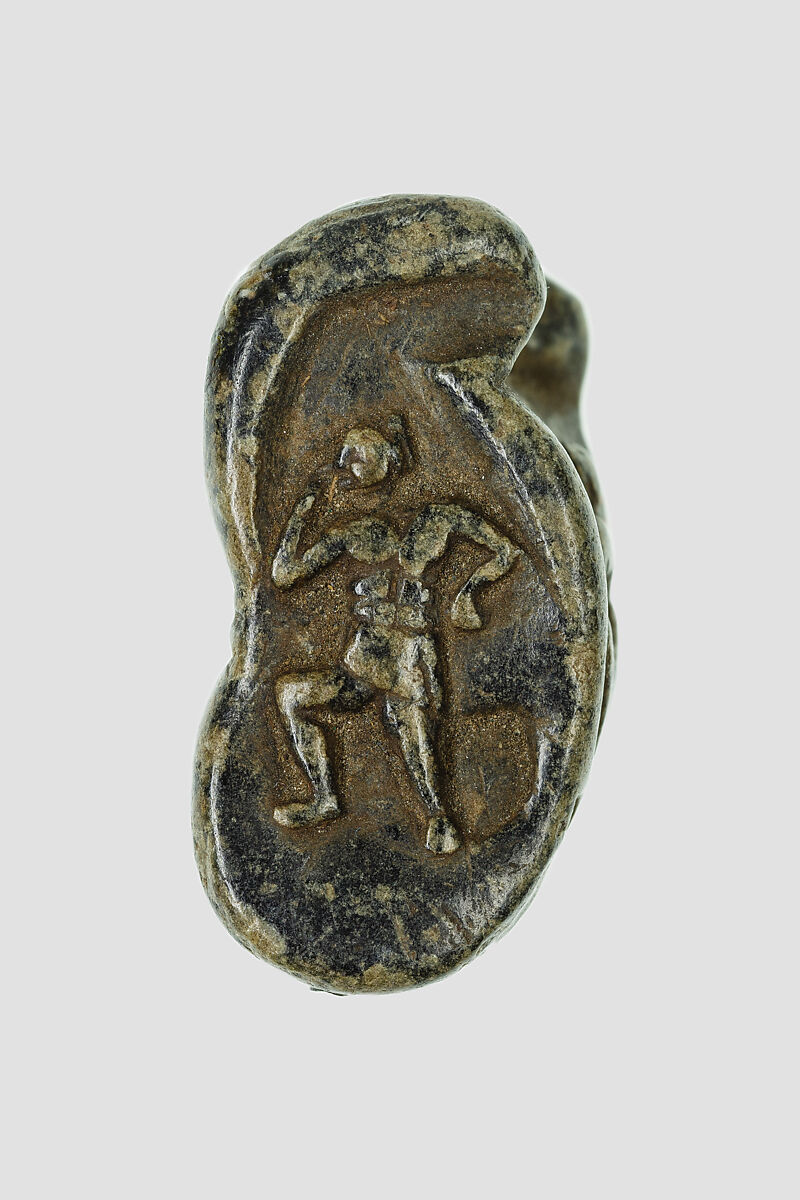 Knuckle bone (astragal) with image of Omphale, Gabbro