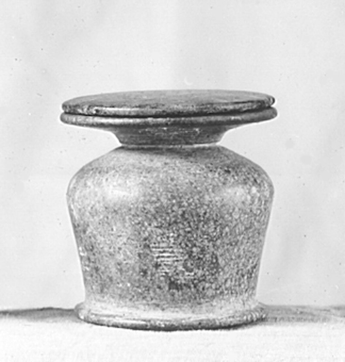 Kohl jar, Serpentinite