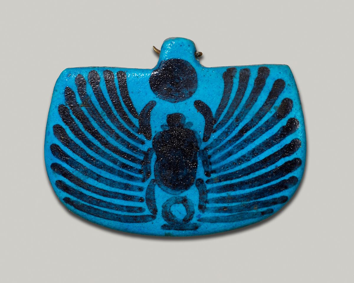 Pendant with the depiction of a winged scarab, Faience 