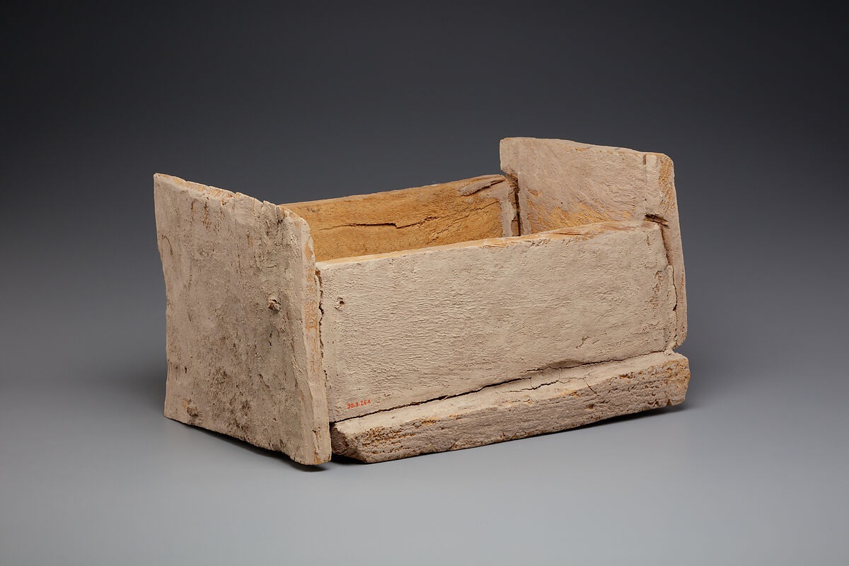 Shabti Box of Nauny, Sycomore, stucco, paint