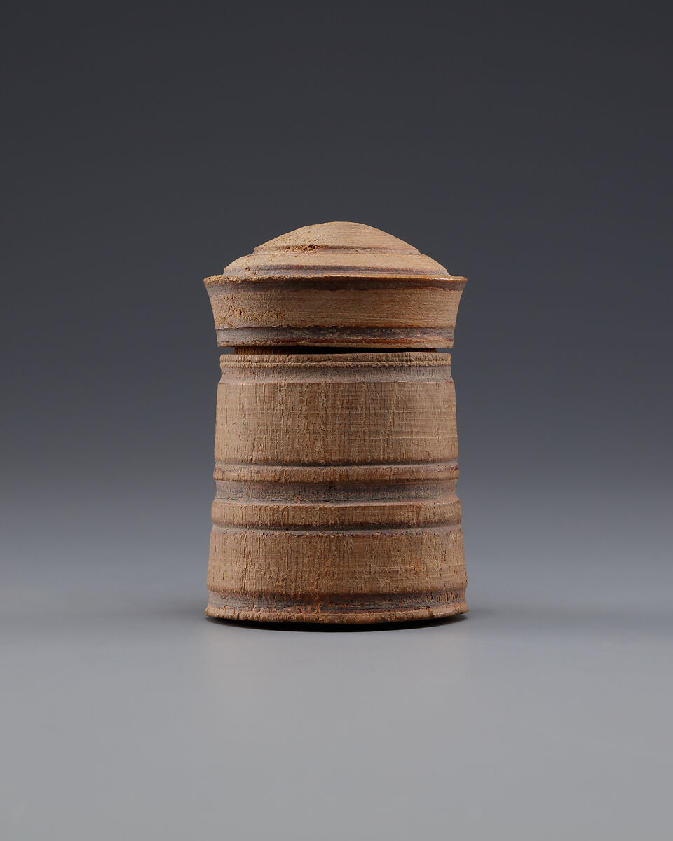 Cylindrical box, Wood, red pigment