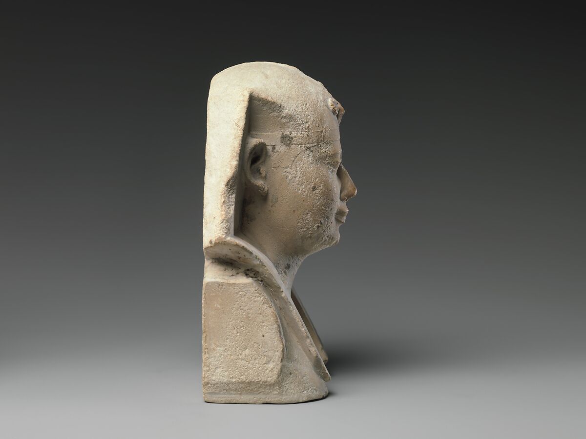 Royal bust, Limestone