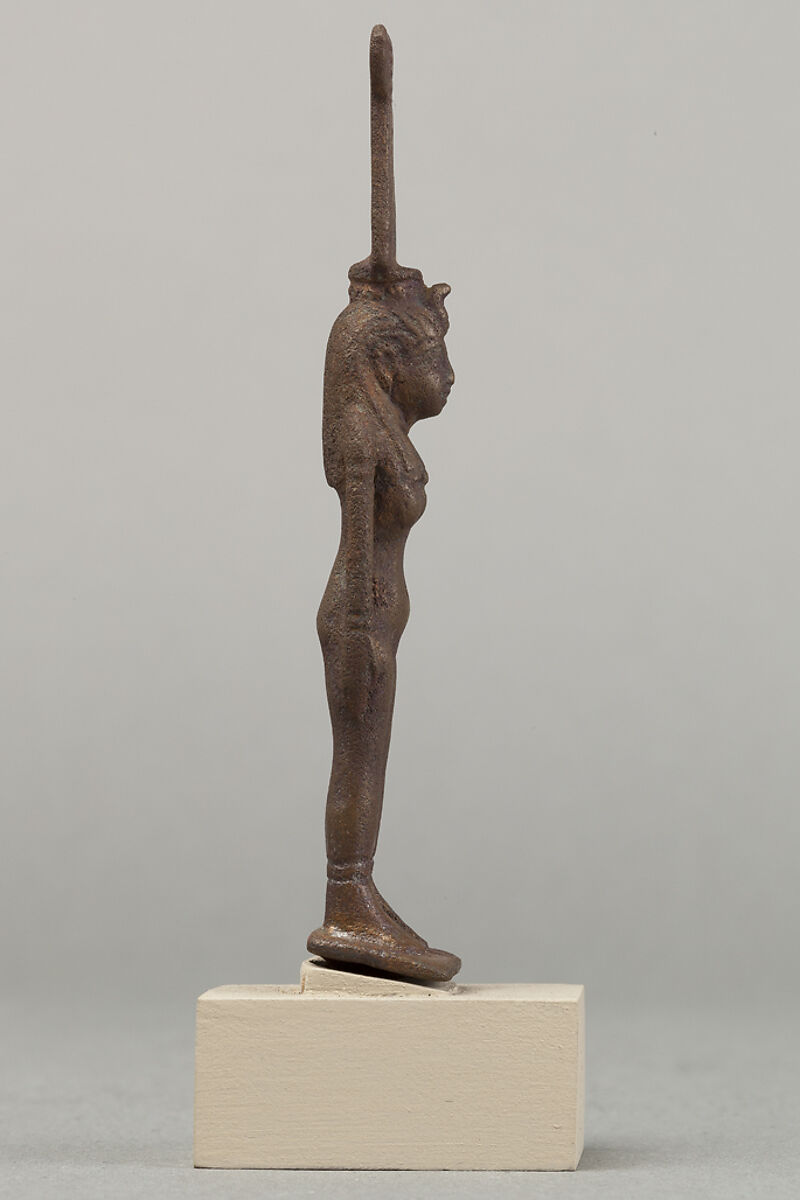 Statuette of Nephthys, Cupreous metal