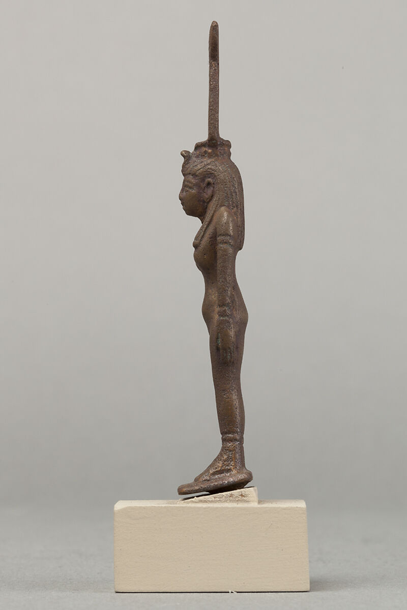 Statuette of Nephthys, Cupreous metal