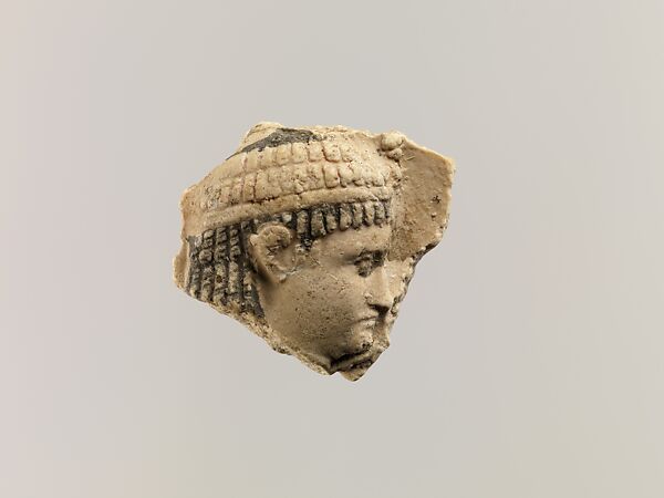 Female relief head with fillet