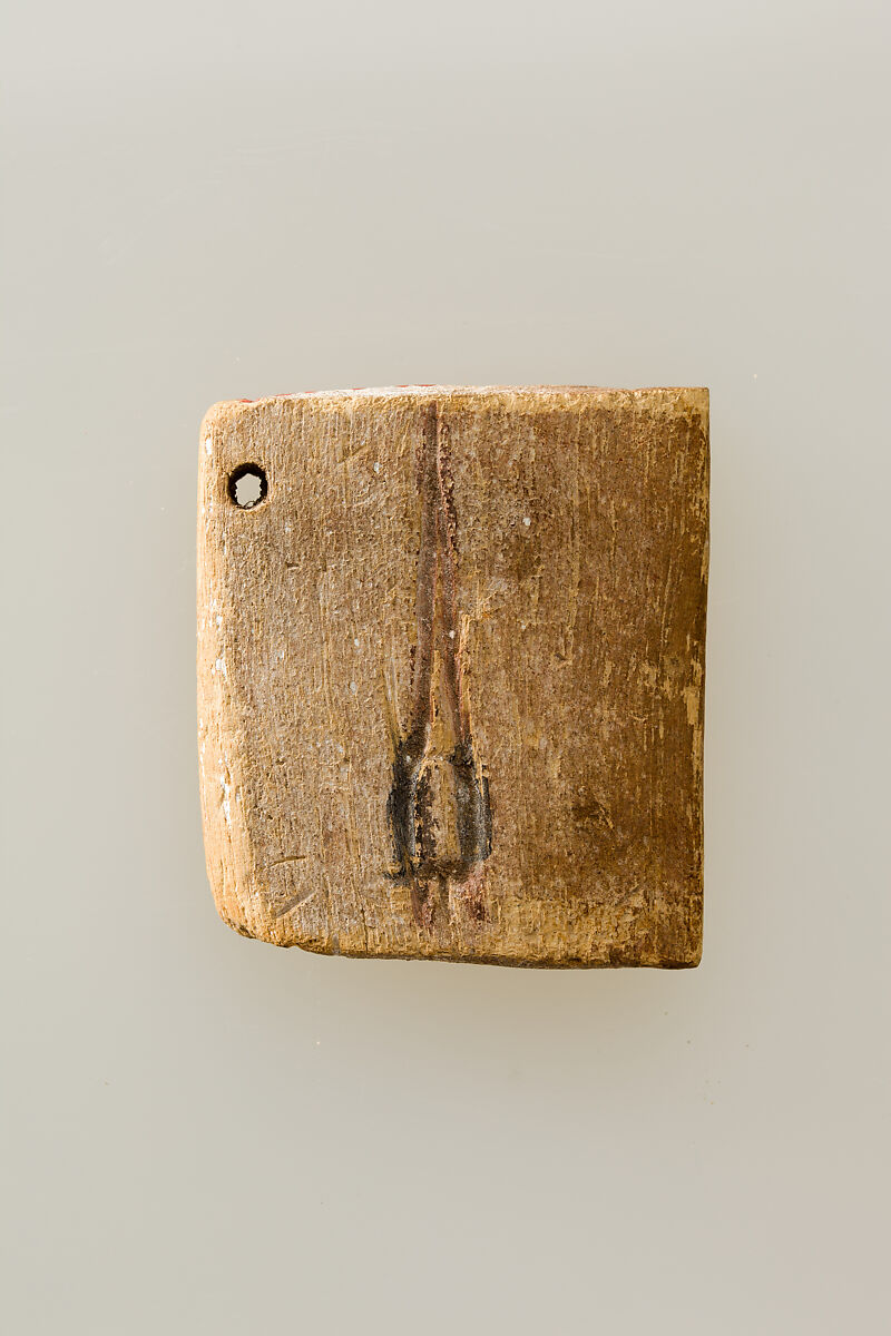 Ivory label incised with an early hieroglyph that may be the image of a bundle of arrows, Wood, ink 