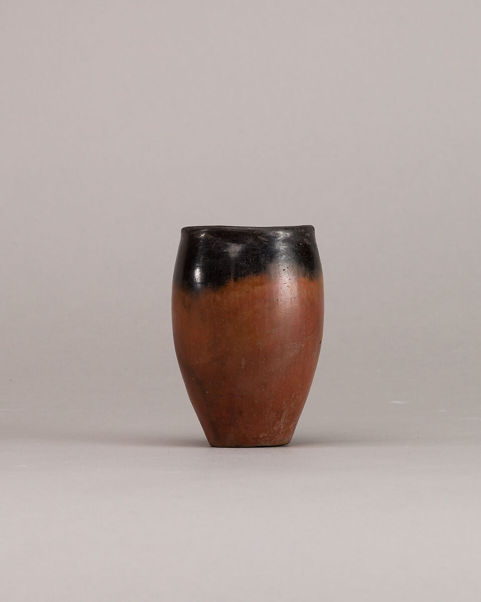 Black-topped Red Ware Jar, Pottery 