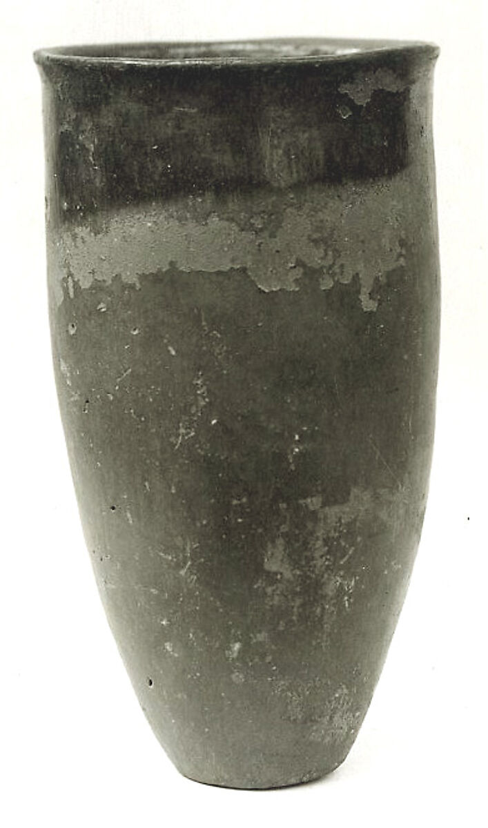 Black-topped red ware beaker, Pottery