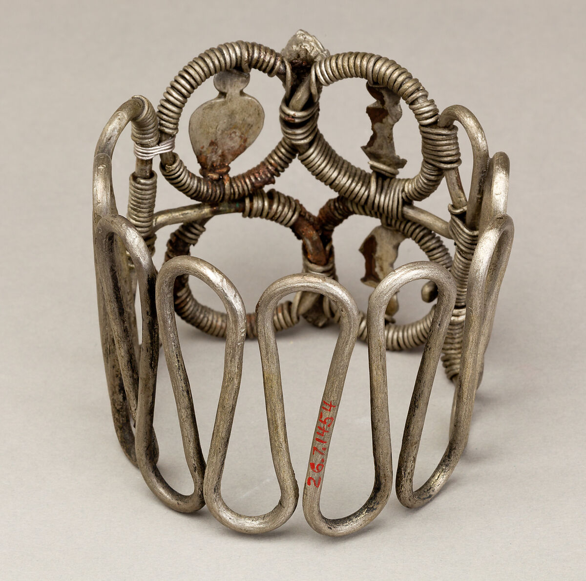 Bracelet or armlet with uraei, Silver