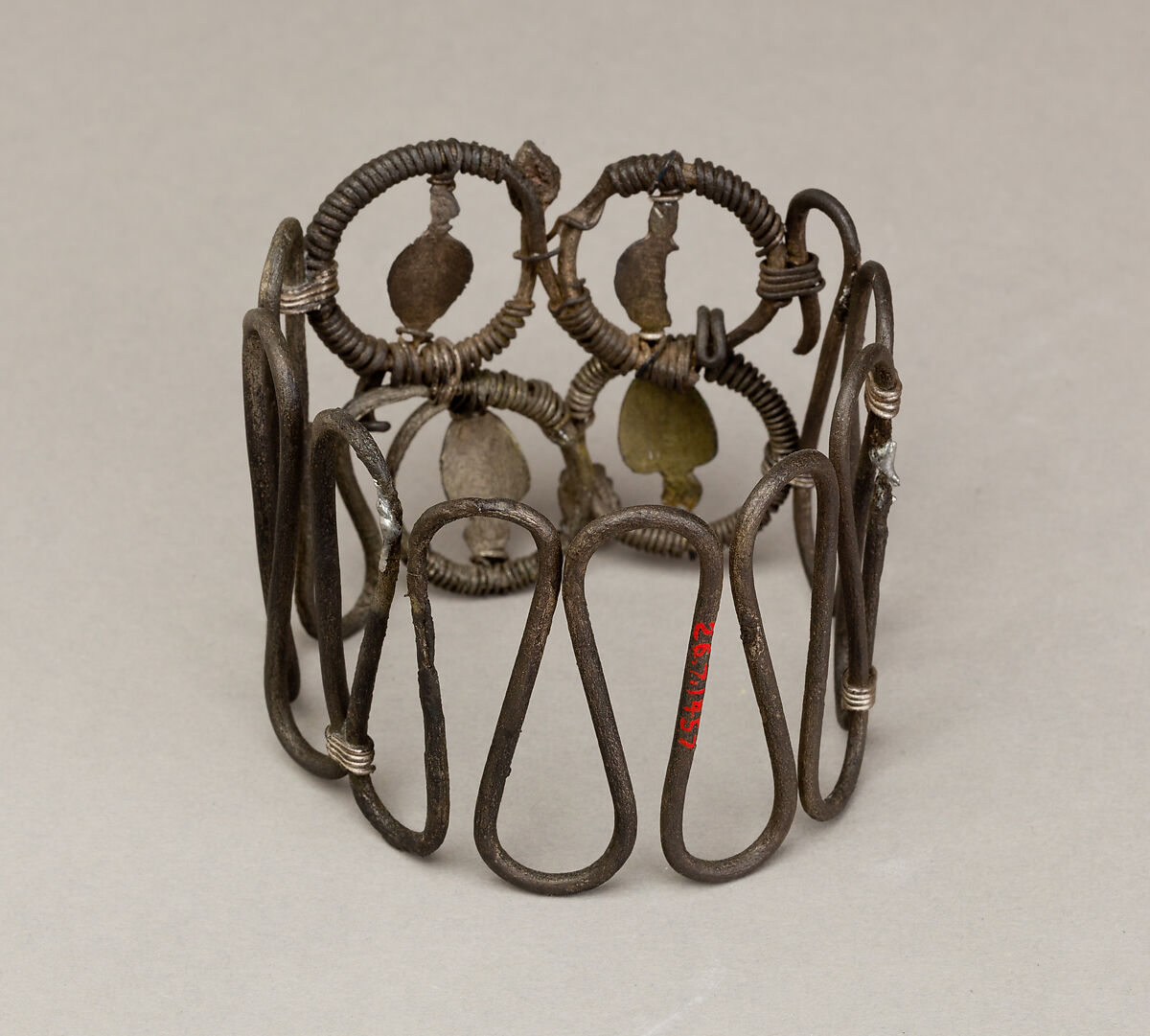 Bracelet or armlet with uraei, Silver