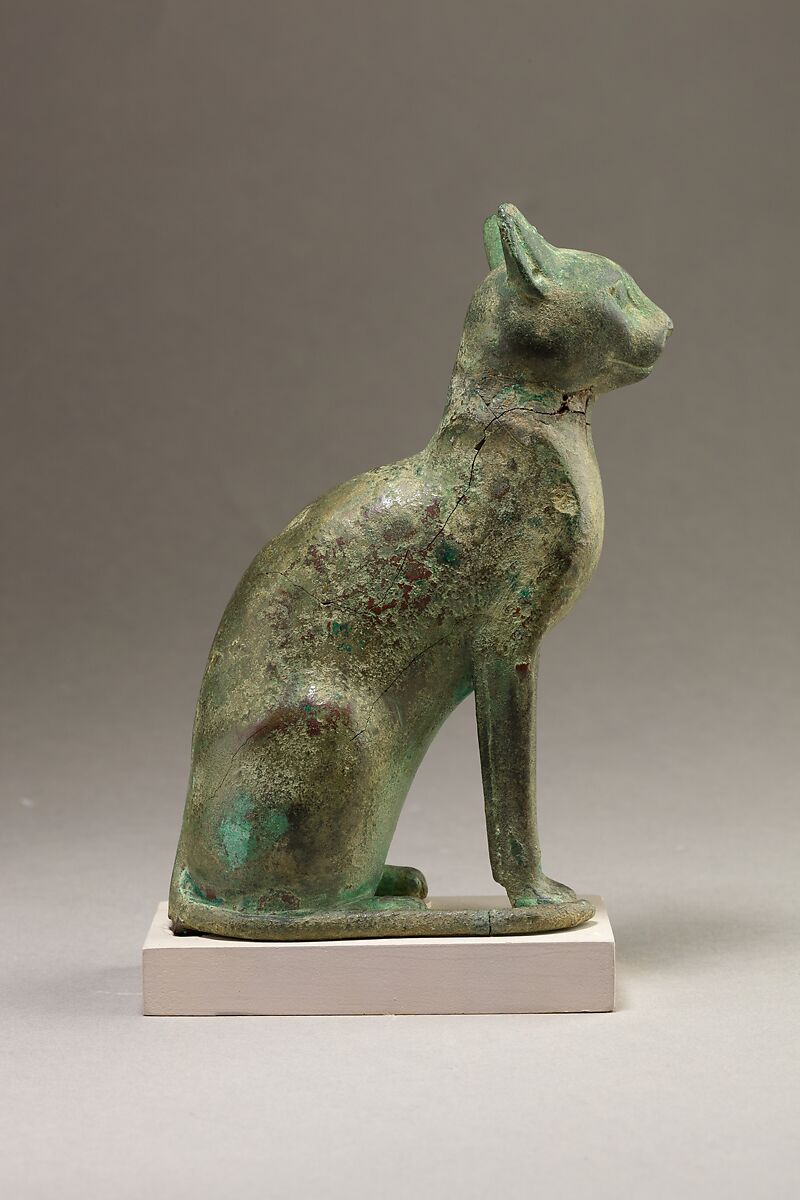 Cat Statuette, Cupreous metal