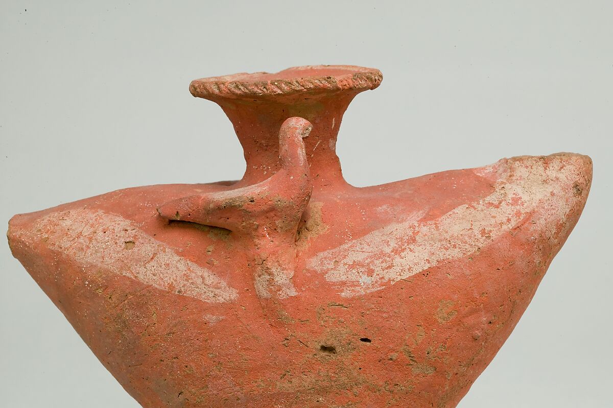 Vase in the form of a bird, Pottery, paint