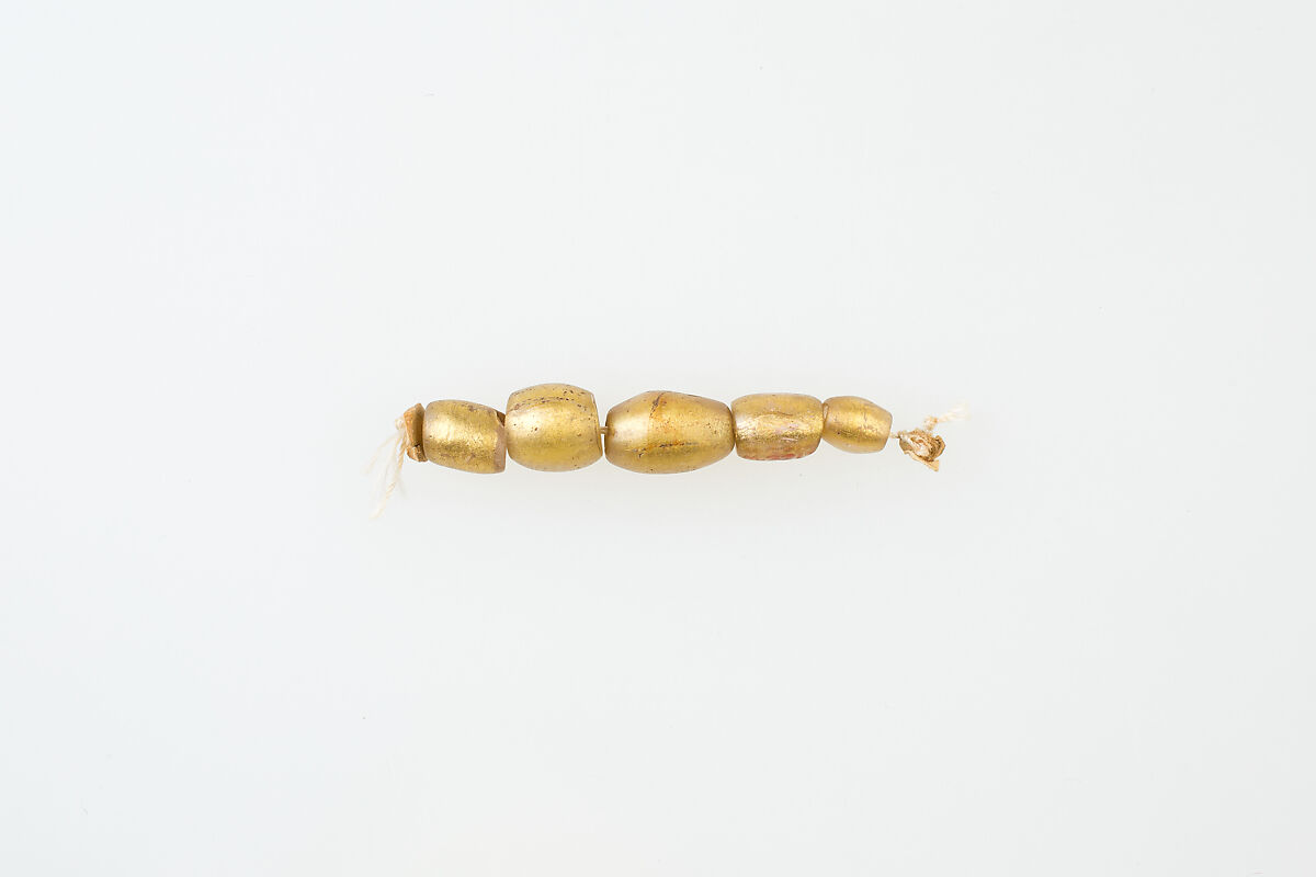 String of 5 Beads, glass, gold foil 