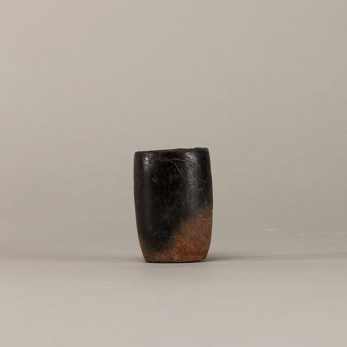 Black-topped red ware cylindrical jar, Pottery 
