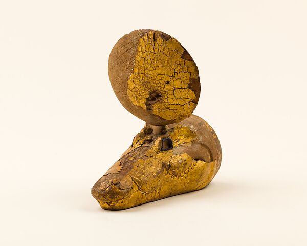 Mask for a crocodile mummy