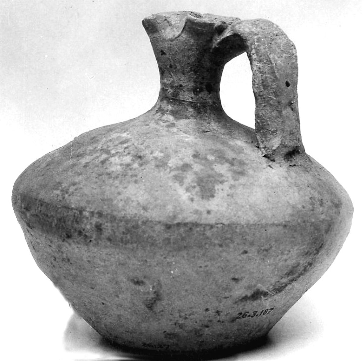 Jug with pinched trefoil rim, Pottery